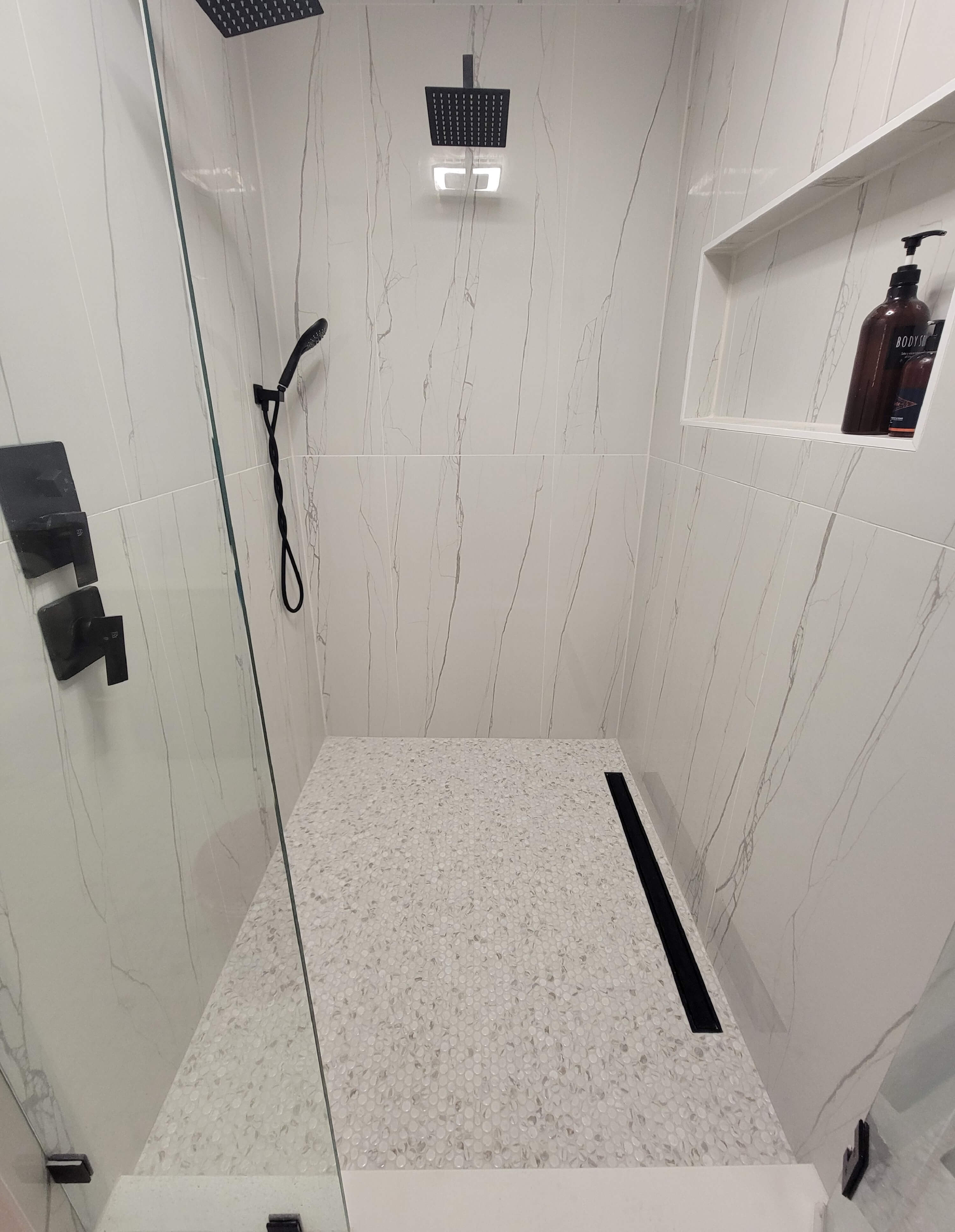 Large porcelain tile